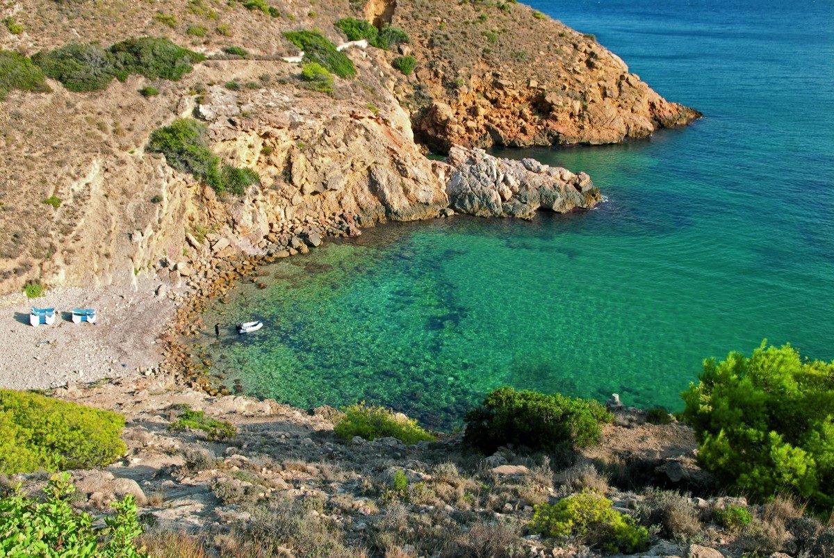 Las mejores calas escondidas de Alicante que tienes que conocer