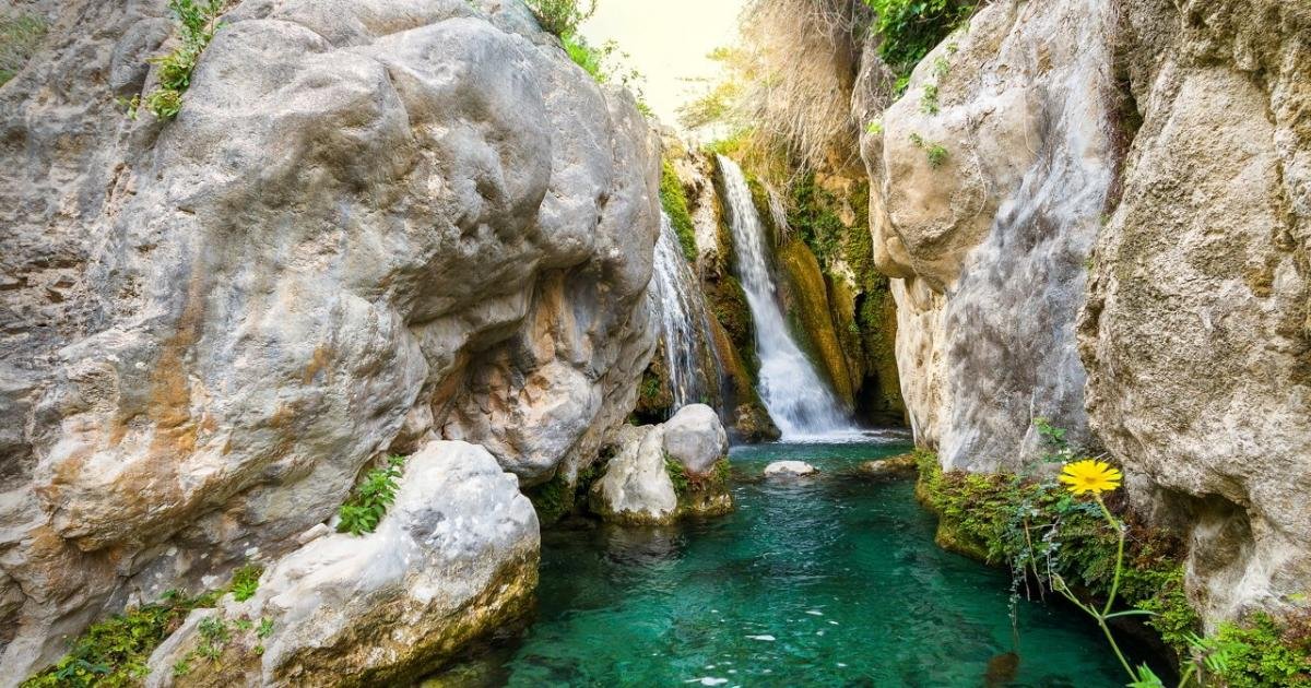 Ruta por los parques naturales cerca de Alicante: senderismo y vistas increíbles